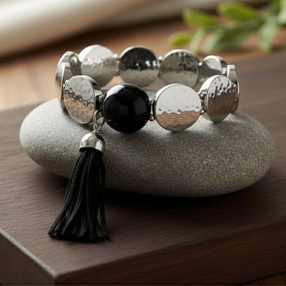 Chico's Cade Stretch Silver and Black Disc Bracelet